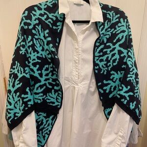 Short Shawl with Armholes